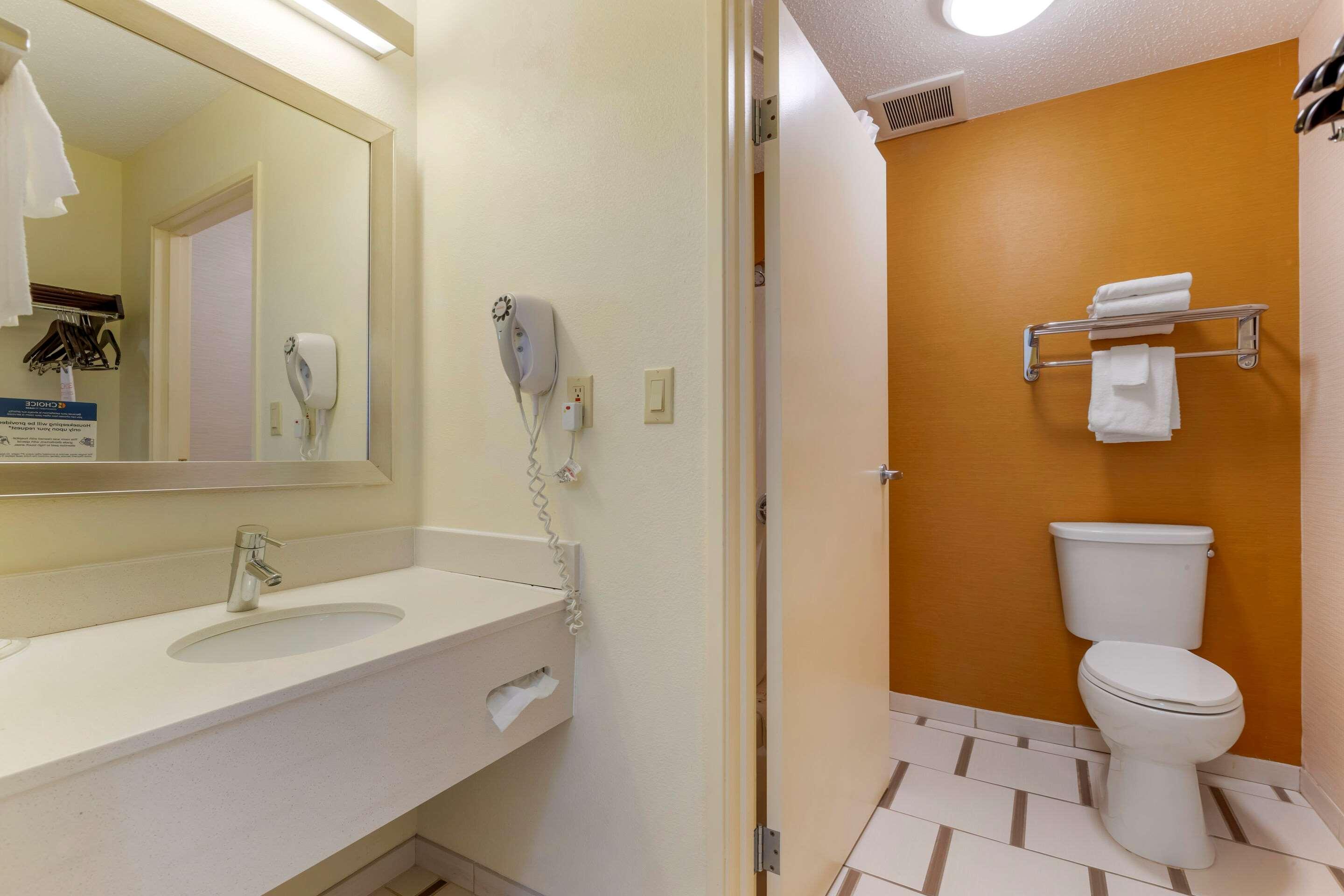 Quality Inn & Suites Keokuk North Esterno foto