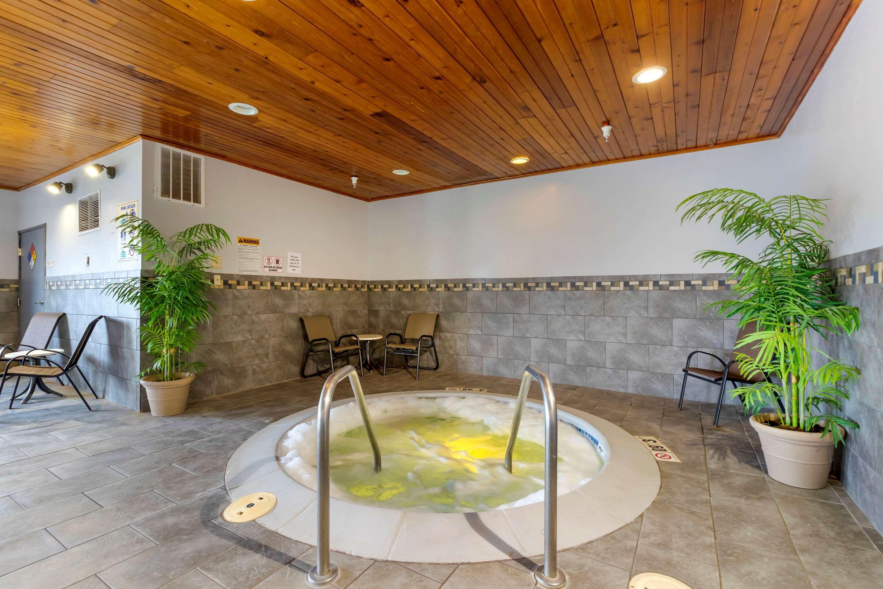 Quality Inn & Suites Keokuk North Esterno foto
