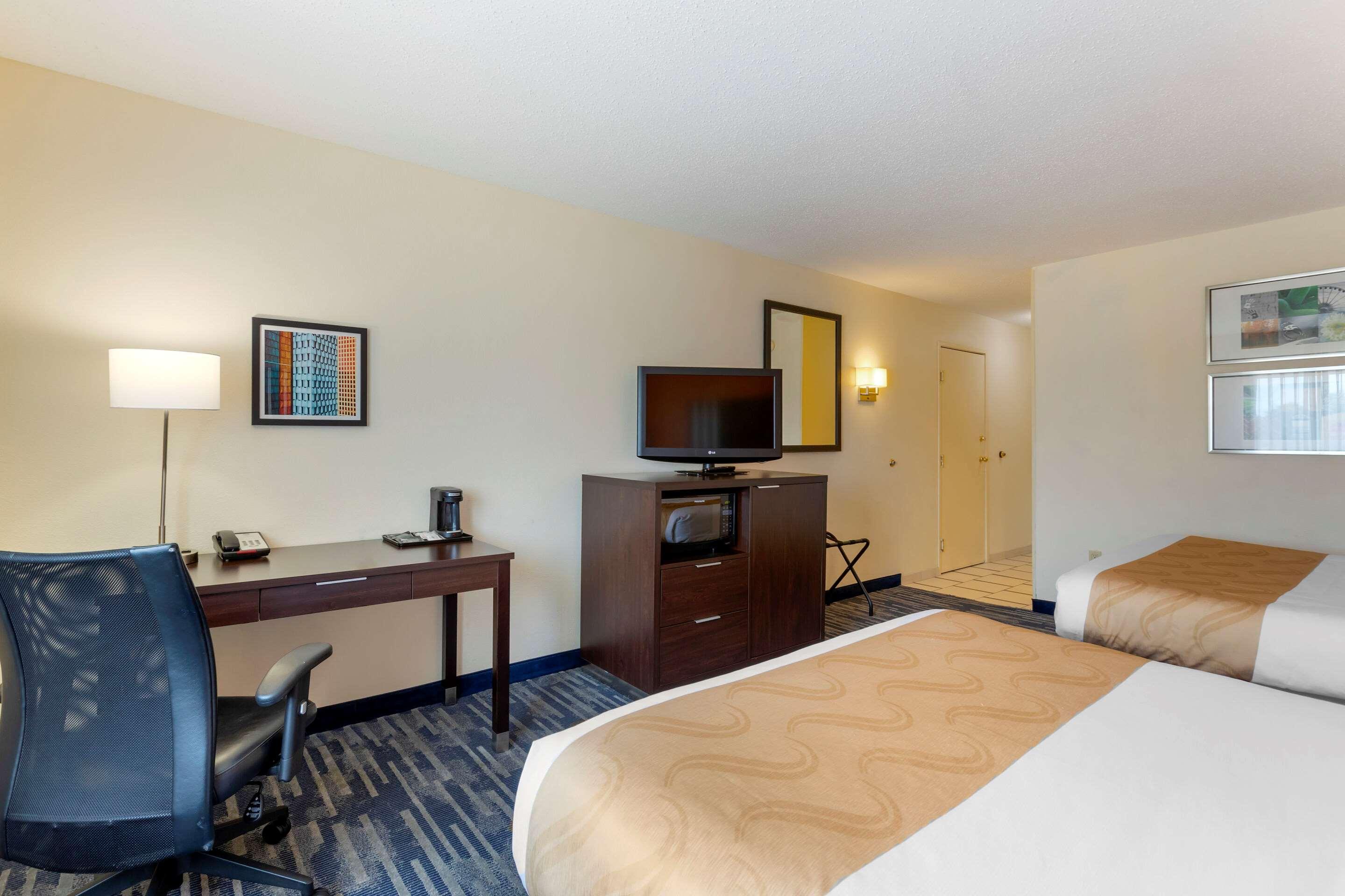Quality Inn & Suites Keokuk North Esterno foto