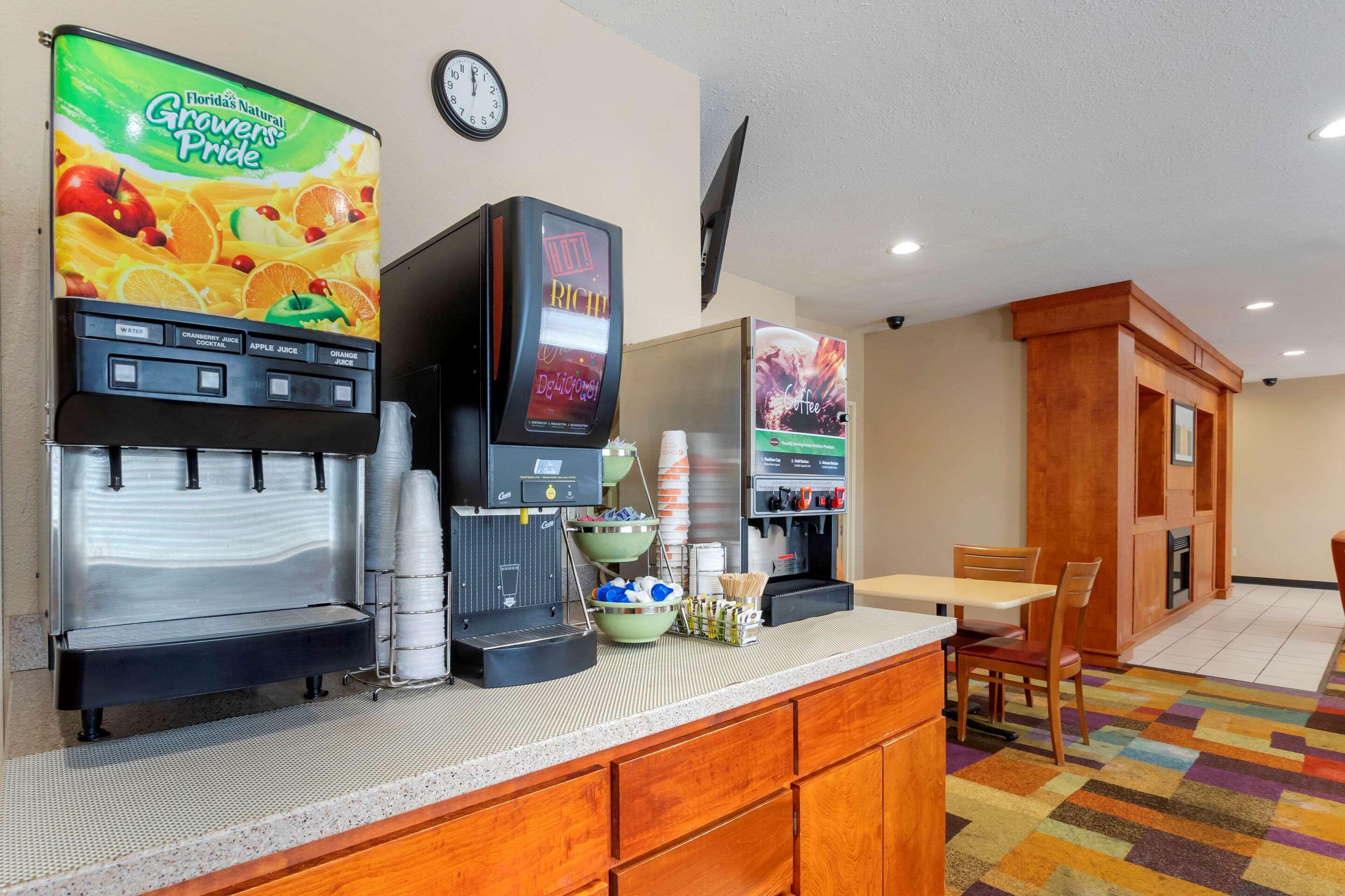 Quality Inn & Suites Keokuk North Esterno foto